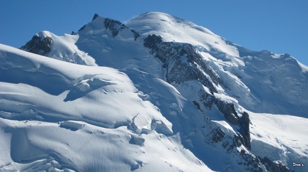 71 - Le Mont-Blanc, vu depuis l'Aiguille