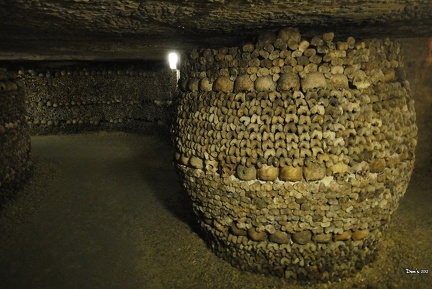 17 - Les Catacombes