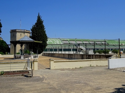 34 - L'usine Perrier à Vergèze