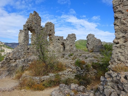 40 - Le château de St Guilhem