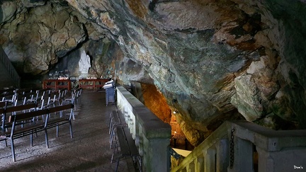 13 - La sainte grotte
