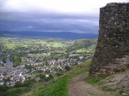 45 - Espalion, vu du château de Calmont