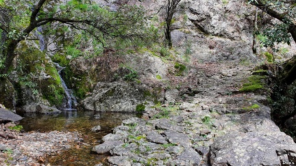 23 - Le sentier des Lauzes