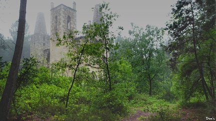 37 - La chapelle foudroyée - Tauriers