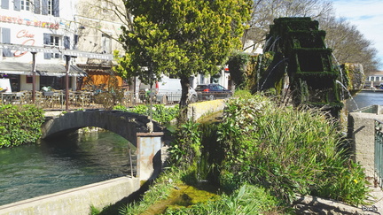 02 - L'Isle-sur-la-Sorgue