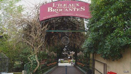19 - L'Isle-sur-la-Sorgue