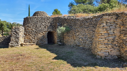 14 - Une borie, à Cornillon